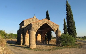 RANDO SANTE : Claude  : Ceyras :  la chapelle de l'Hortus   6.5 KM dénivelé 40 ML À 50 KM, 7.5 € de Covoiturage, départ 13H45 De la Base Nautique . envoi d'un SMS au  06 51 73 81 65  la veille